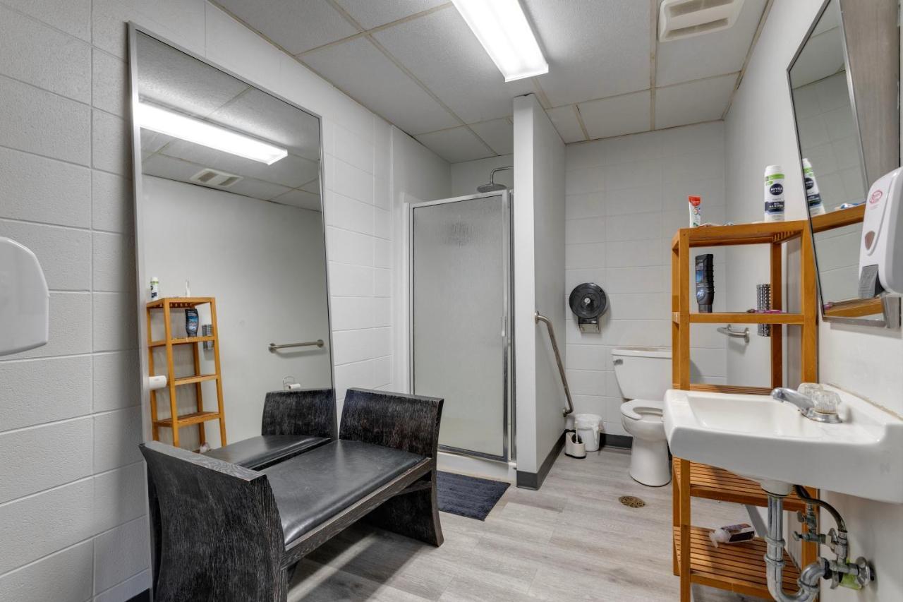 Calgary Connect Hostel Eksteriør bilde